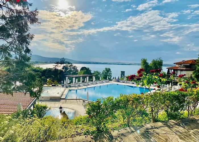 Apartamento Santa Marina 2-bedroom Apt. W/ Sea View + Terrace