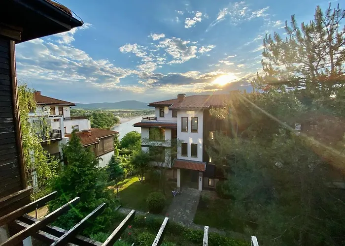 Apartamento Santa Marina 2-bedroom Apt. W/ Sea View + Terrace *