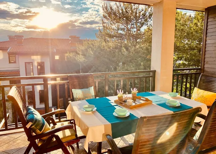 Santa Marina 2-bedroom Apt. W/ Sea View + Terrace Apartamento *