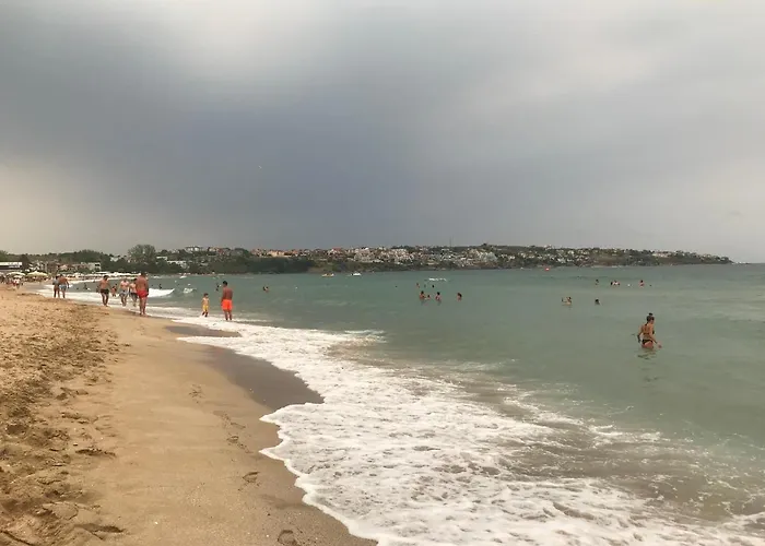 Santa Marina 2-bedroom Apt. W/ Sea View + Terrace