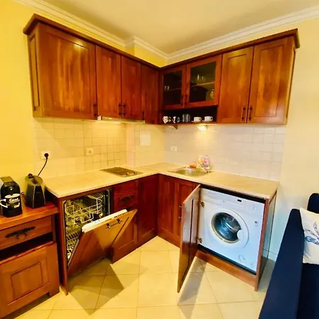 Santa Marina 2-bedroom Apt. W/ Sea View + Terrace * 索佐波尔