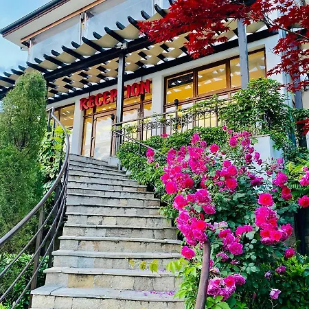 公寓 Santa Marina 2-bedroom Apt. W/ Sea View + Terrace 索佐波尔