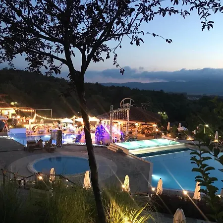 公寓 Santa Marina 2-bedroom Apt. W/ Sea View + Terrace