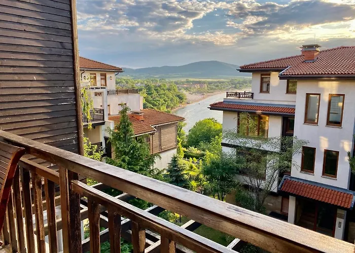 아파트 Santa Marina 2-bedroom Apt. W/ Sea View + Terrace